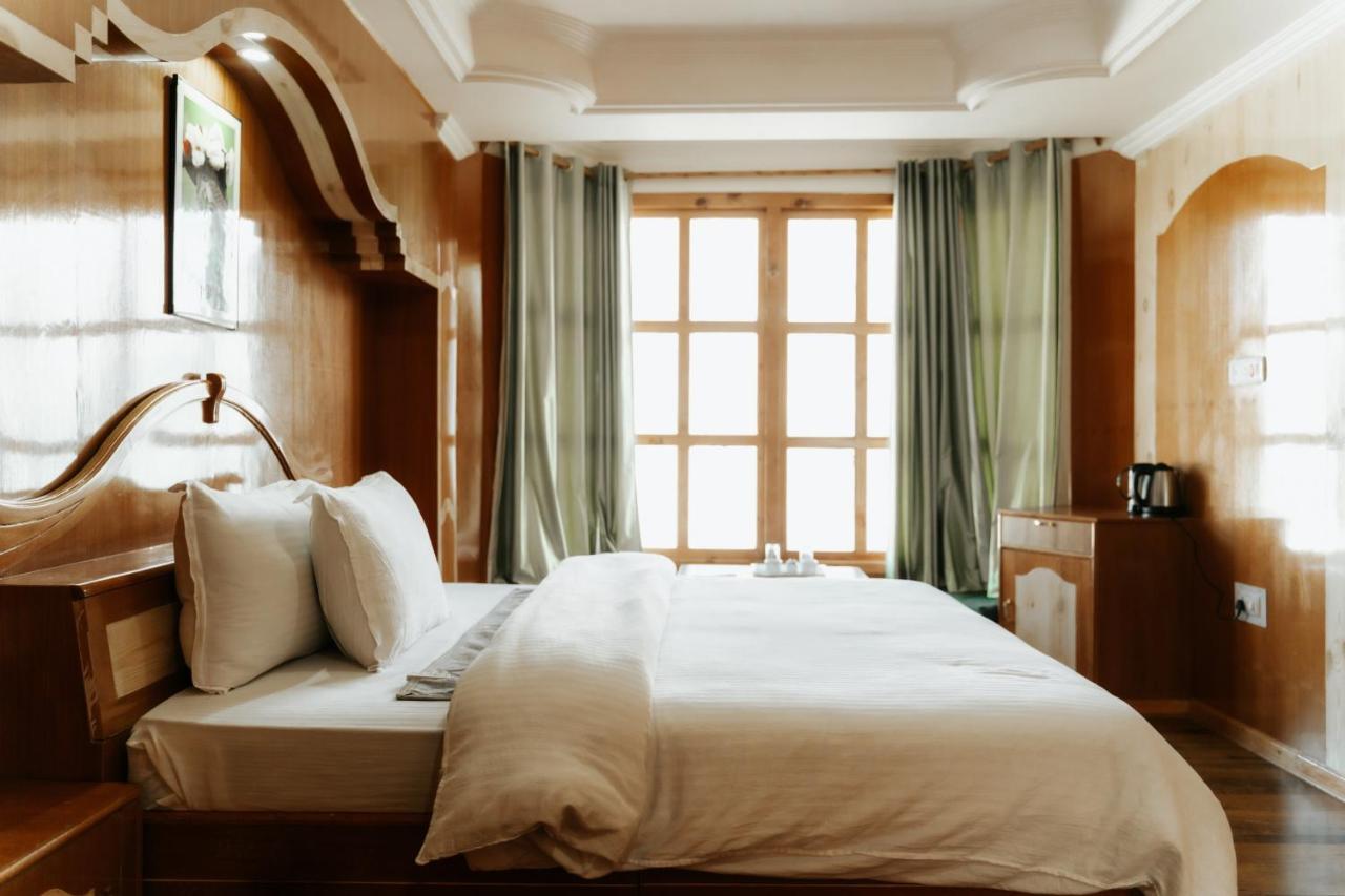 Hotel Kalpa Deshang Exteriér fotografie